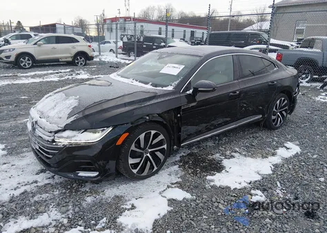 2022 Volkswagen Arteon 2.0T Sel R-Line z USA, uszkodzony, nr VIN WVWAR7AN3NE010948